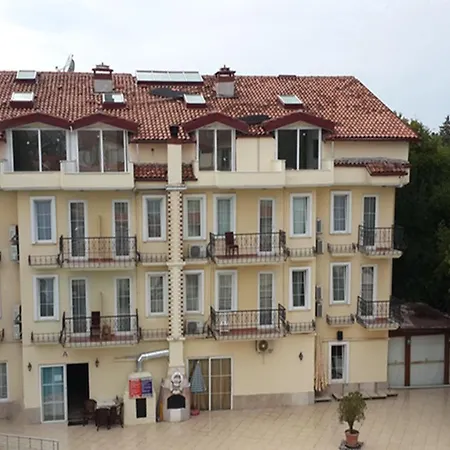 Bed & Breakfast Regum Life Fethiye