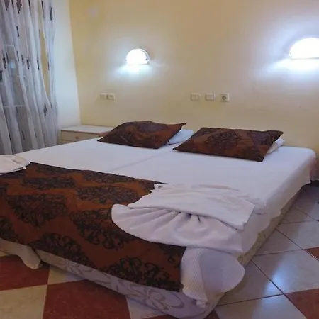 Regum Life Bed & Breakfast *
